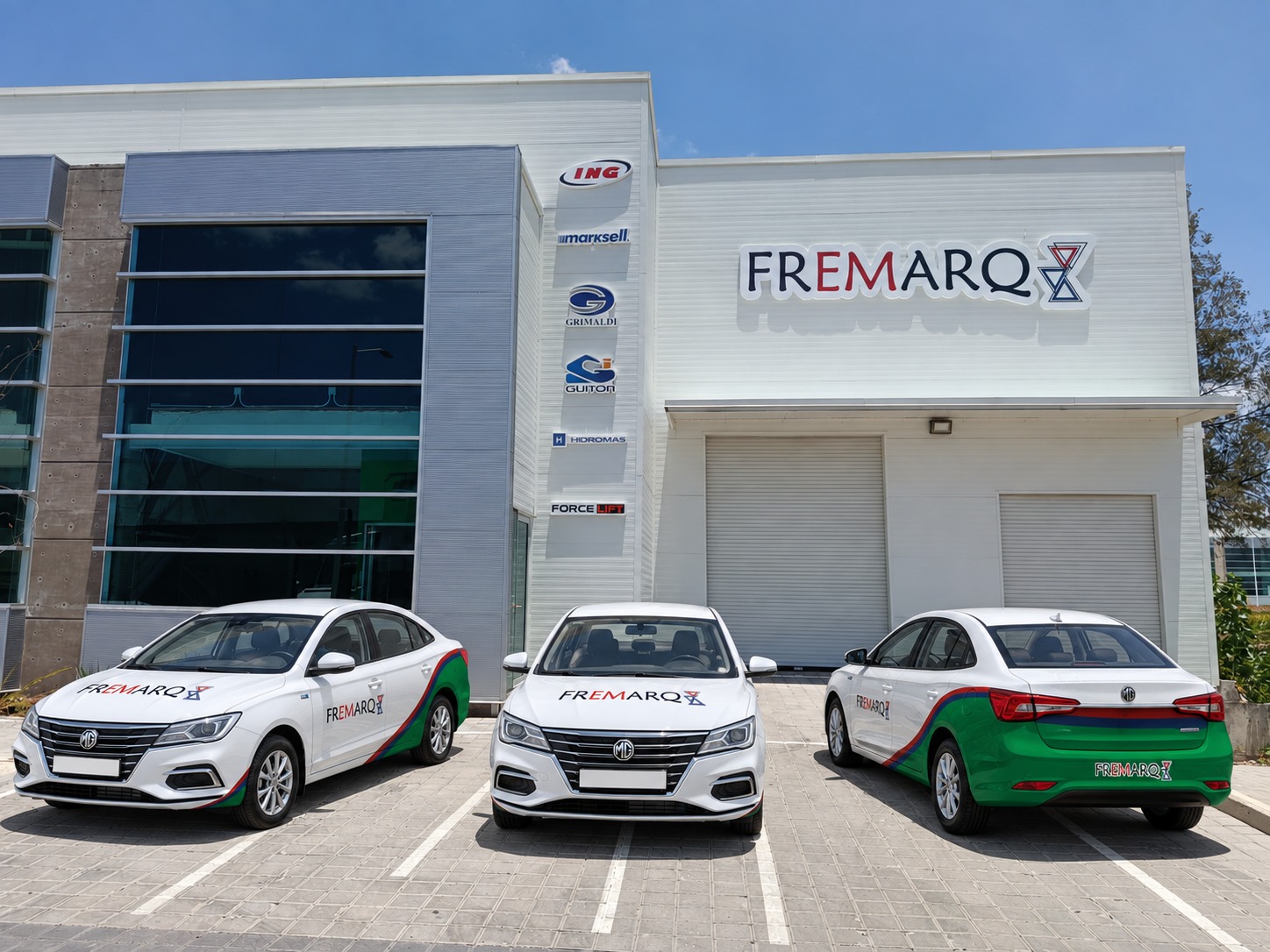 Flota de vehículos utilitarios de servicio corporativo FREMARQ