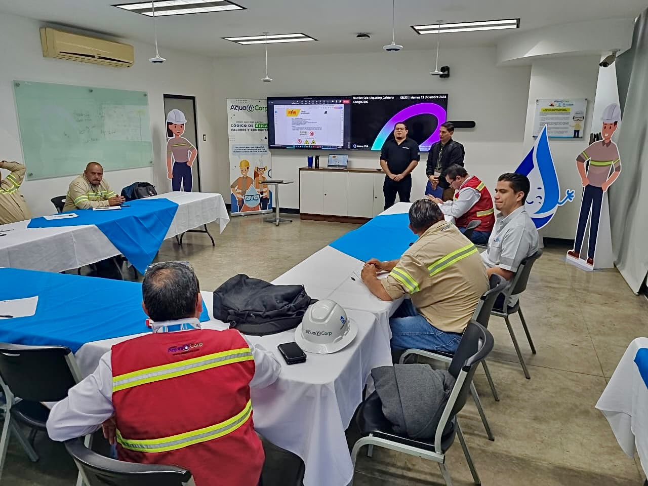 Capacitación comercial para vendedores de agencias